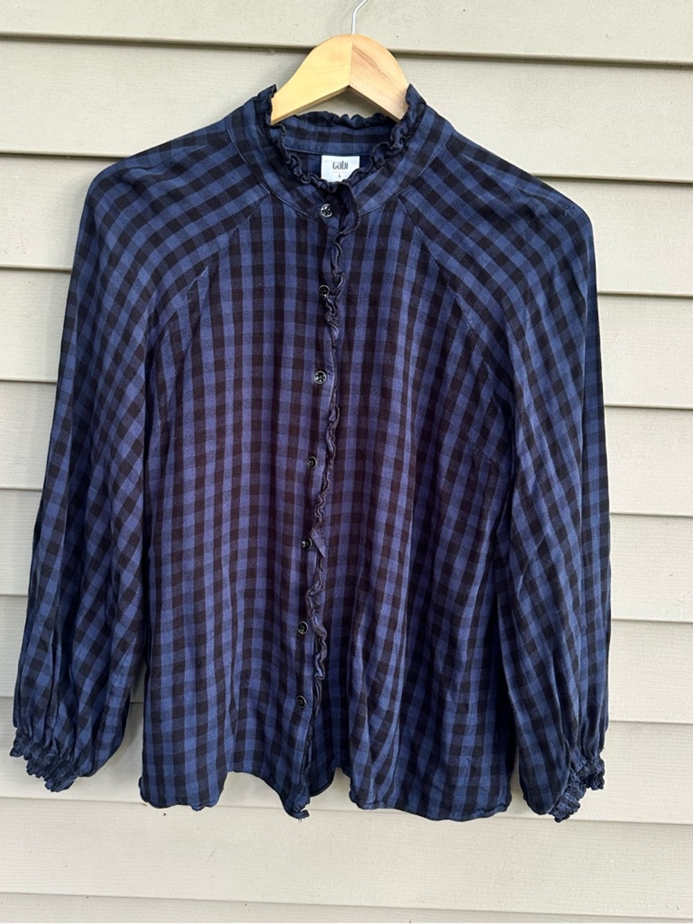 Cabi plaid shirt women’s size large